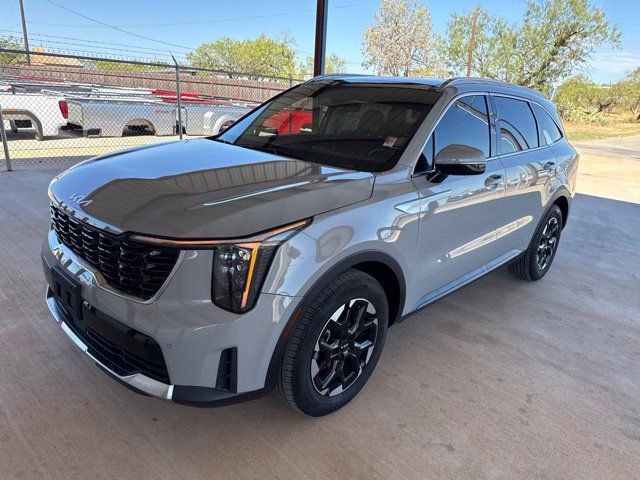 Used 2024 Kia Sorento S w/ Panoramic Sunroof Package FWD image 3