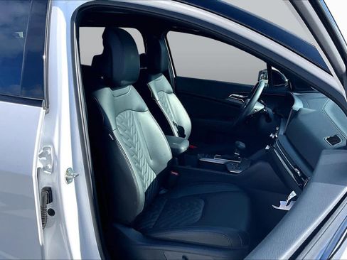 Certified 2026 Kia Sportage X-Pro Prestige AWD/4WD image 9