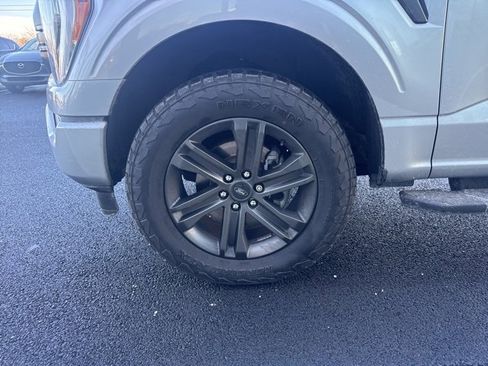 Used 2021 Ford F150 XLT w/ Equipment Group 302A High image 8