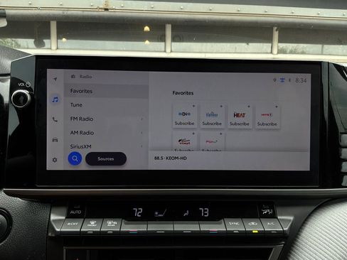 Used 2025 Toyota Camry SE w/ Multimedia Upgrade Package image 30