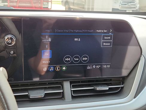 Used 2025 Chevrolet Trax LS w/ LS Convenience Package FWD image 8