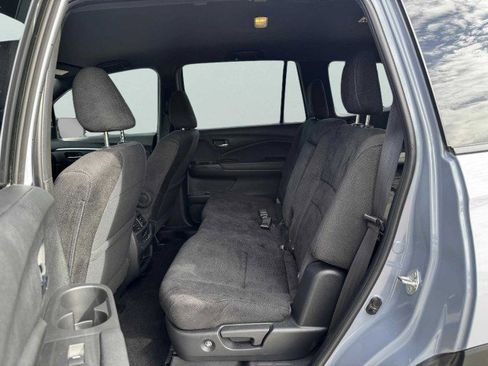 Used 2022 Honda Pilot Sport image 34