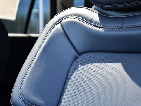 New 2026 Lincoln Aviator Reserve AWD/4WD image 13