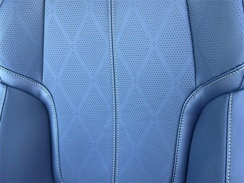 New 2026 INFINITI QX80 4WD w/ Sport Exterior Package image 34