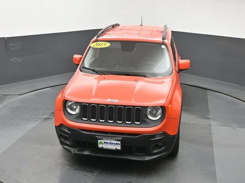 Used 2015 Jeep Renegade Latitude FWD image 27