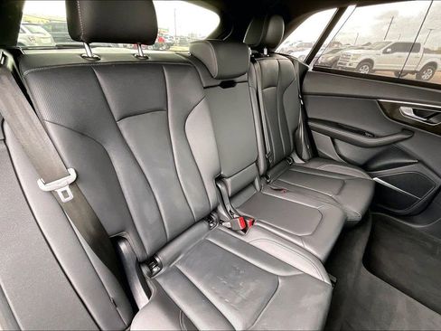 Used 2024 Audi Q8 Premium Plus w/ Premium Plus Package AWD/4WD image 22