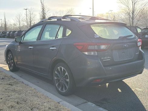 Used 2022 Subaru Impreza 2.0i Limited image 4