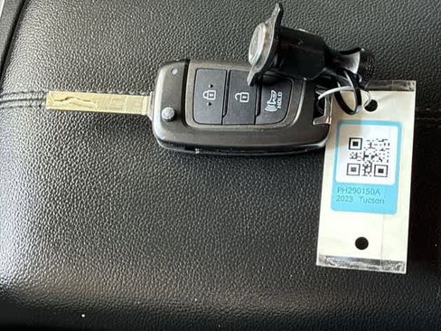 Used 2023 Hyundai Tucson SE FWD image 36