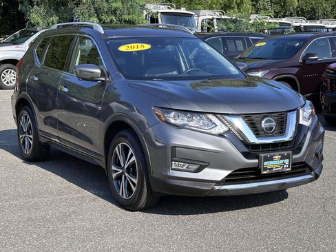 Used 2018 Nissan Rogue SL w/ Premium Package AWD/4WD image 5