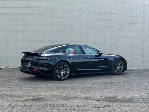 Used 2023 Porsche Panamera 4 Platinum Edition AWD/4WD image 12
