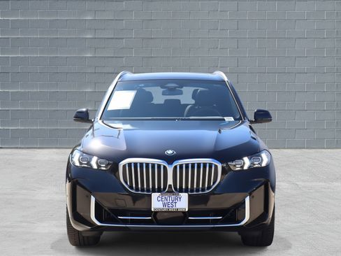 Used 2025 BMW X5 xDrive50e w/ Parking Assistance Package image 3