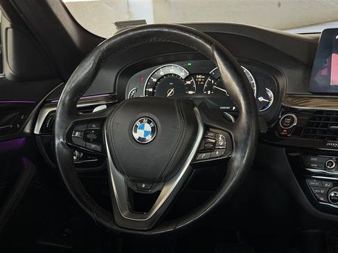Used 2018 BMW 540i xDrive AWD/4WD image 27