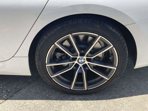 Used 2019 BMW 330i Sedan RWD image 9