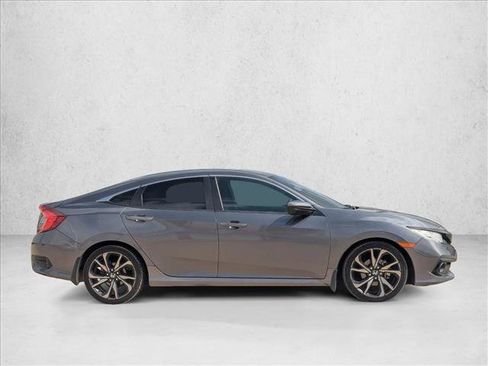 Used 2019 Honda Civic Sport image 4