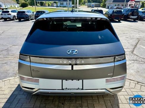 Used 2024 Hyundai Ioniq 5 Limited image 12
