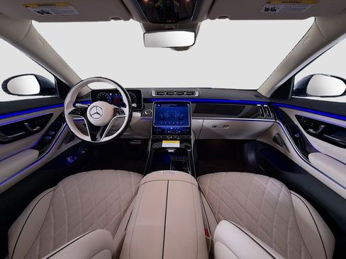 New 2026 Mercedes-Benz S 580 4MATIC Sedan image 9