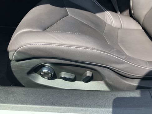 Used 2025 Chevrolet Corvette Stingray Preferred Cpe image 22