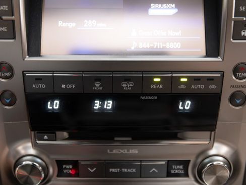 Used 2019 Lexus GX 460 Premium AWD/4WD image 91