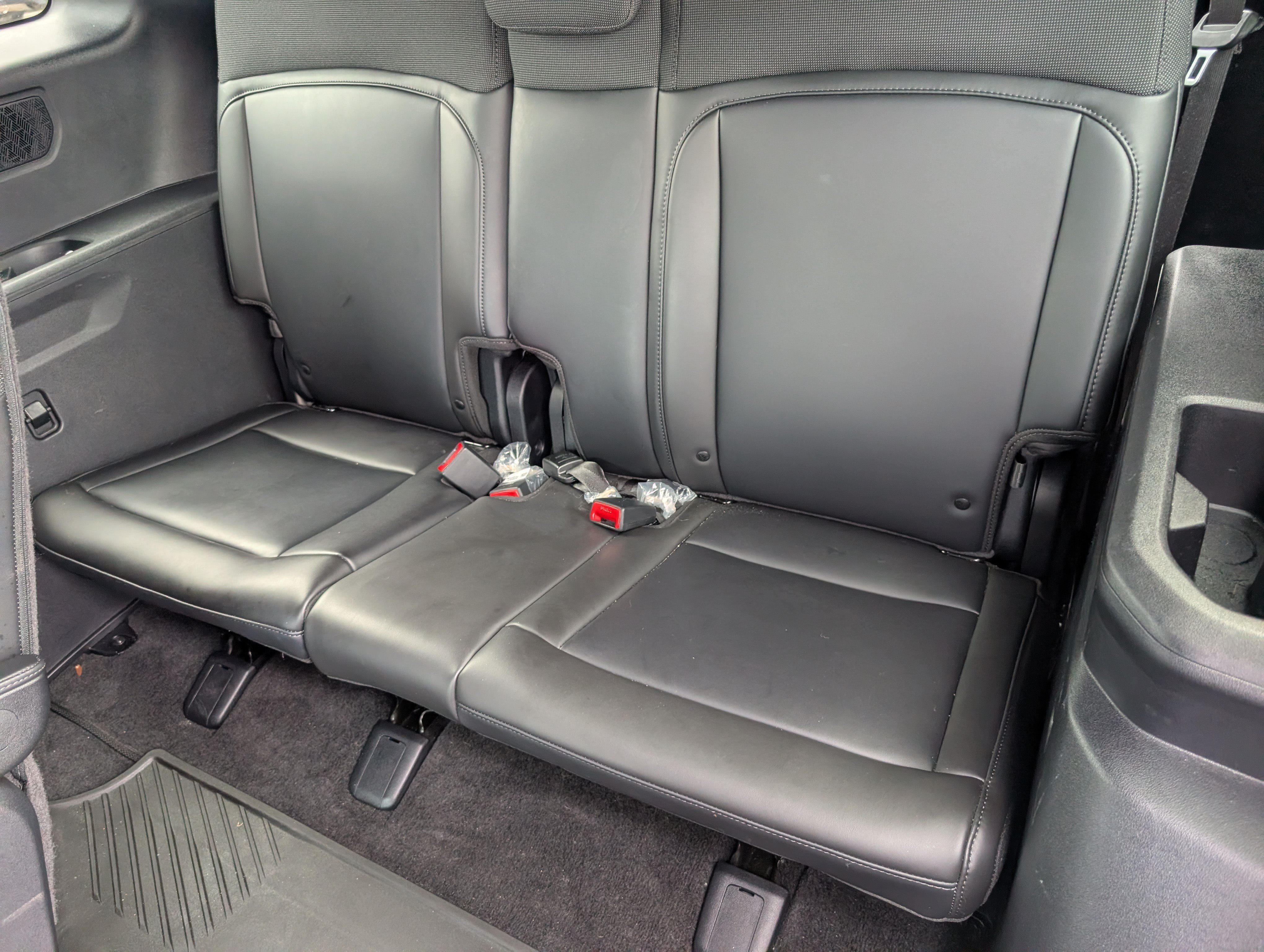 Used 2027 Kia Telluride S w/ Towing Package FWD image 32