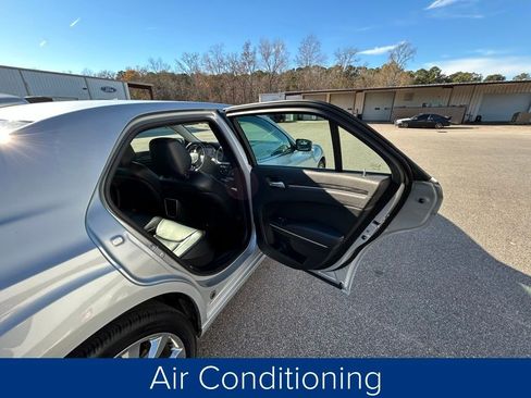 Used 2020 Chrysler 300 Touring L w/ Quick Order Package 2EF image 20