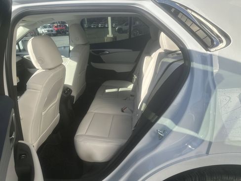 New 2026 Buick Envision Avenir image 16