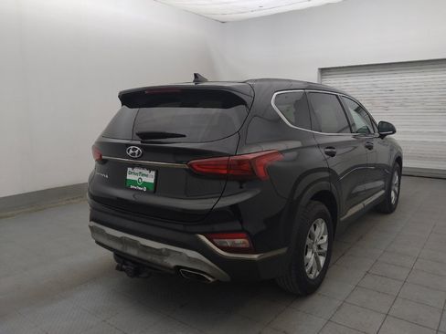 Used 2019 Hyundai Santa Fe SEL FWD image 9