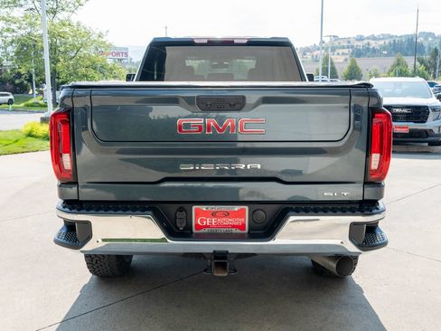 Used 2020 GMC Sierra 2500 SLT w/ X31 Off-Road Package AWD/4WD image 6