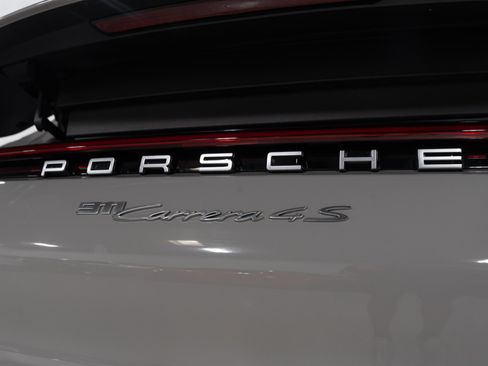 Used 2020 Porsche 911 Carrera 4S AWD/4WD image 25
