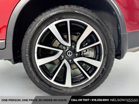 Certified 2020 Nissan Rogue SL w/ Premium Package AWD/4WD image 32