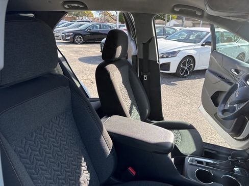 Certified 2023 Chevrolet Equinox LT w/ LPO, Floor Liner Package image 24