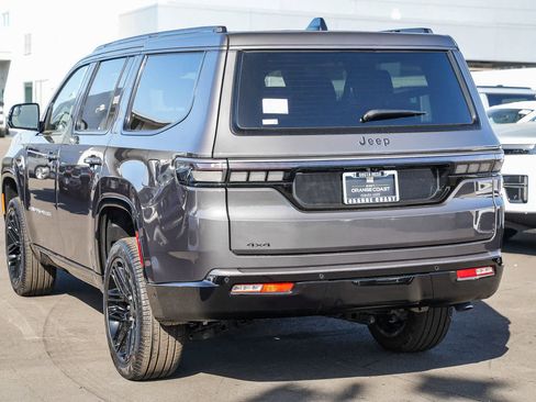 New 2026 Jeep Grand Wagoneer Limited image 6
