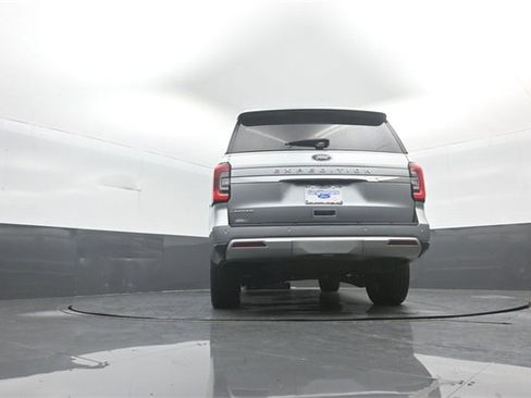 Certified 2022 Ford Expedition Limited image 27