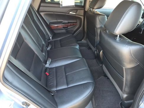Used 2010 Honda Crosstour EX-L image 36