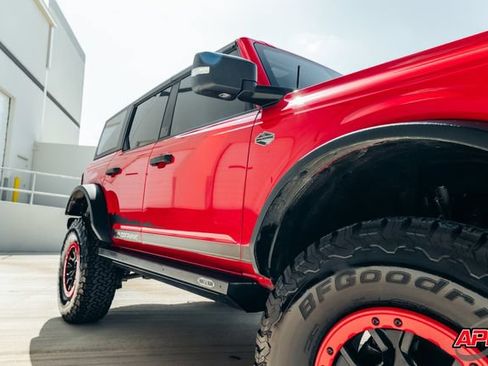 Used 2022 Ford Bronco Wildtrak AWD/4WD image 29