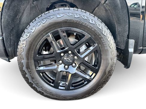 Certified 2023 Chevrolet Silverado 1500 LT Trail Boss w/ LT Trail Boss Premium Package AWD/4WD image 34