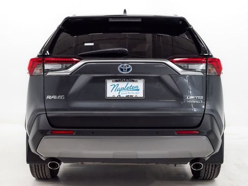 Used 2019 Toyota RAV4 Limited AWD/4WD image 32