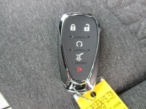 Used 2024 Chevrolet Equinox LT w/ LPO, Floor Liner Package image 25