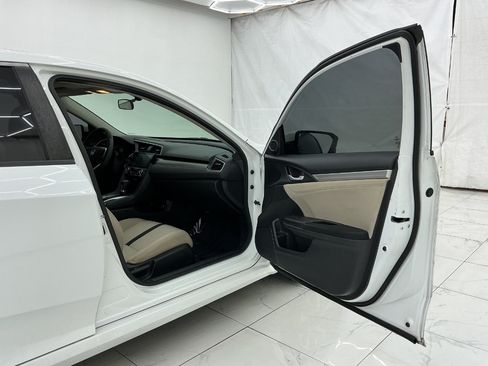 Used 2017 Honda Civic EX image 17