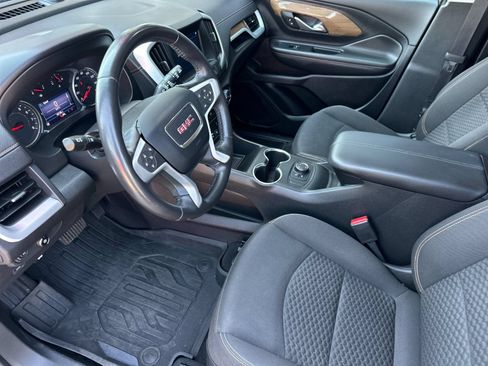 Used 2020 GMC Terrain SLE w/ Elevation Edition AWD/4WD image 9