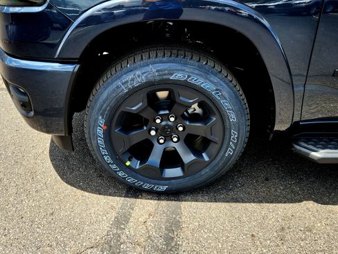 New 2025 RAM 1500 Big Horn image 12