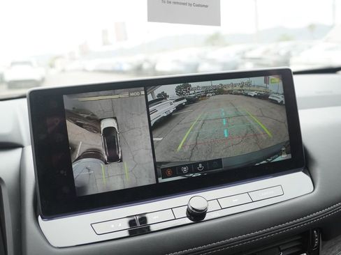 New 2026 Nissan Rogue Platinum AWD/4WD image 12