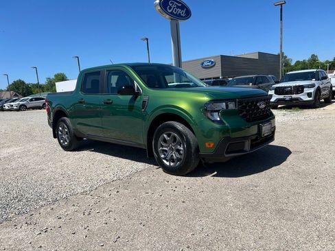 Used 2025 Ford Maverick XLT w/ XLT Luxury Package FWD image 1