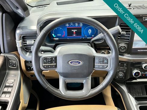 Used 2024 Ford F250 Lariat w/ Lariat Ultimate Package AWD/4WD image 9