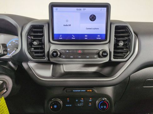 Used 2021 Ford Bronco Sport AWD/4WD image 18