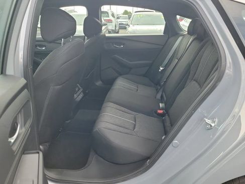 Used 2025 Honda Accord Sport image 13
