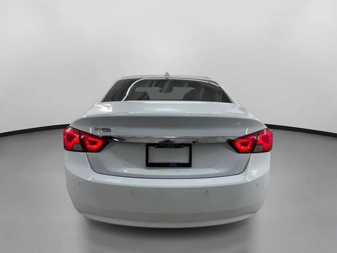 Used 2014 Chevrolet Impala LT w/ Premium Seating Package FWD image 8