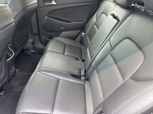 Used 2019 Hyundai Tucson Limited image 21