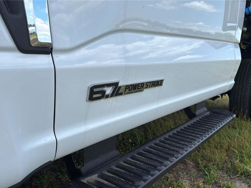 New 2026 Ford F350 XL w/ XL Chrome Package AWD/4WD image 21
