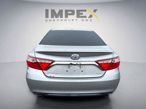 Used 2016 Toyota Camry XSE FWD image 4