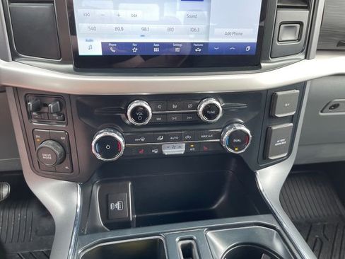 Used 2022 Ford F150 XLT w/ Equipment Group 302A High AWD/4WD image 18